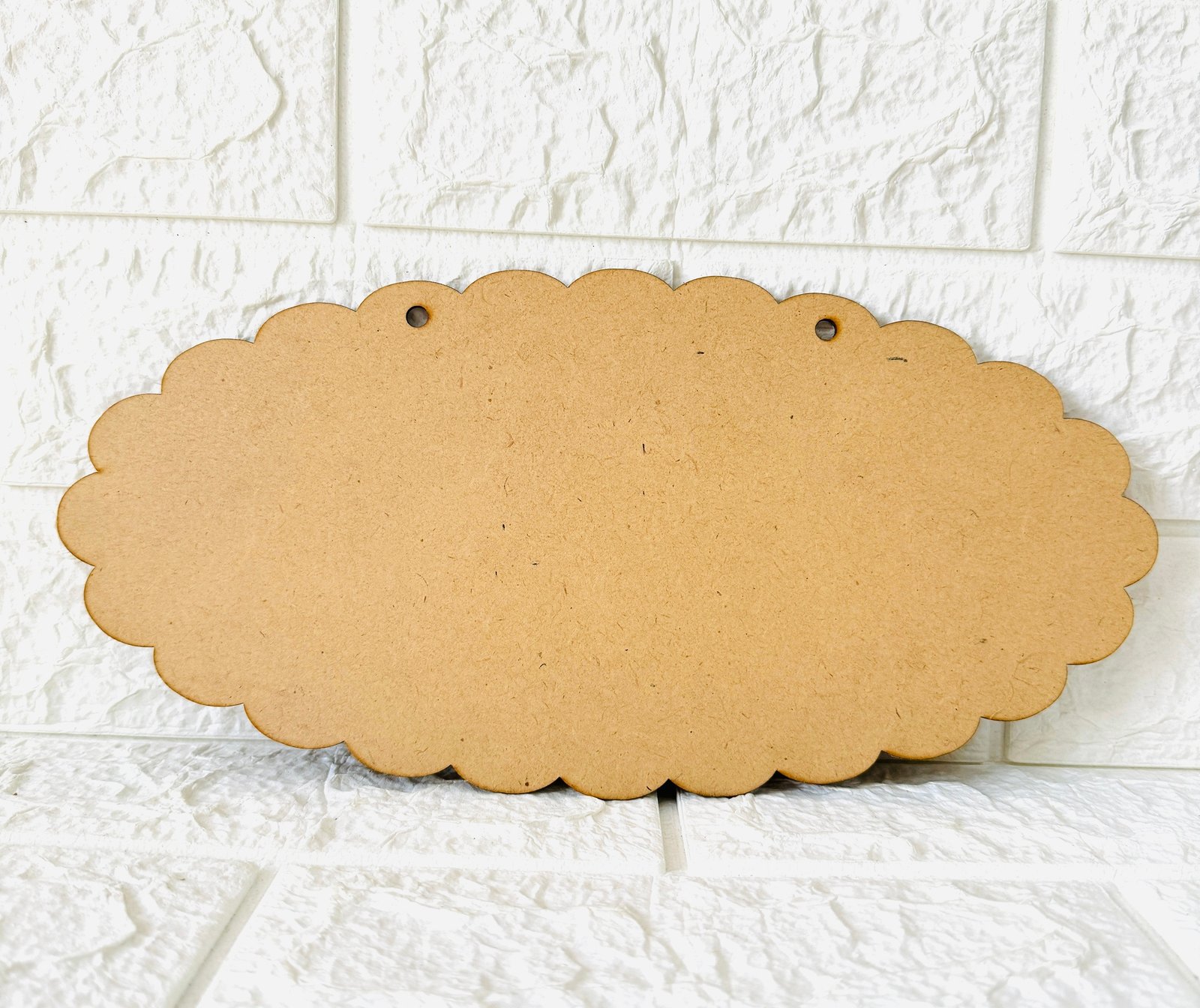 Scallop design plank