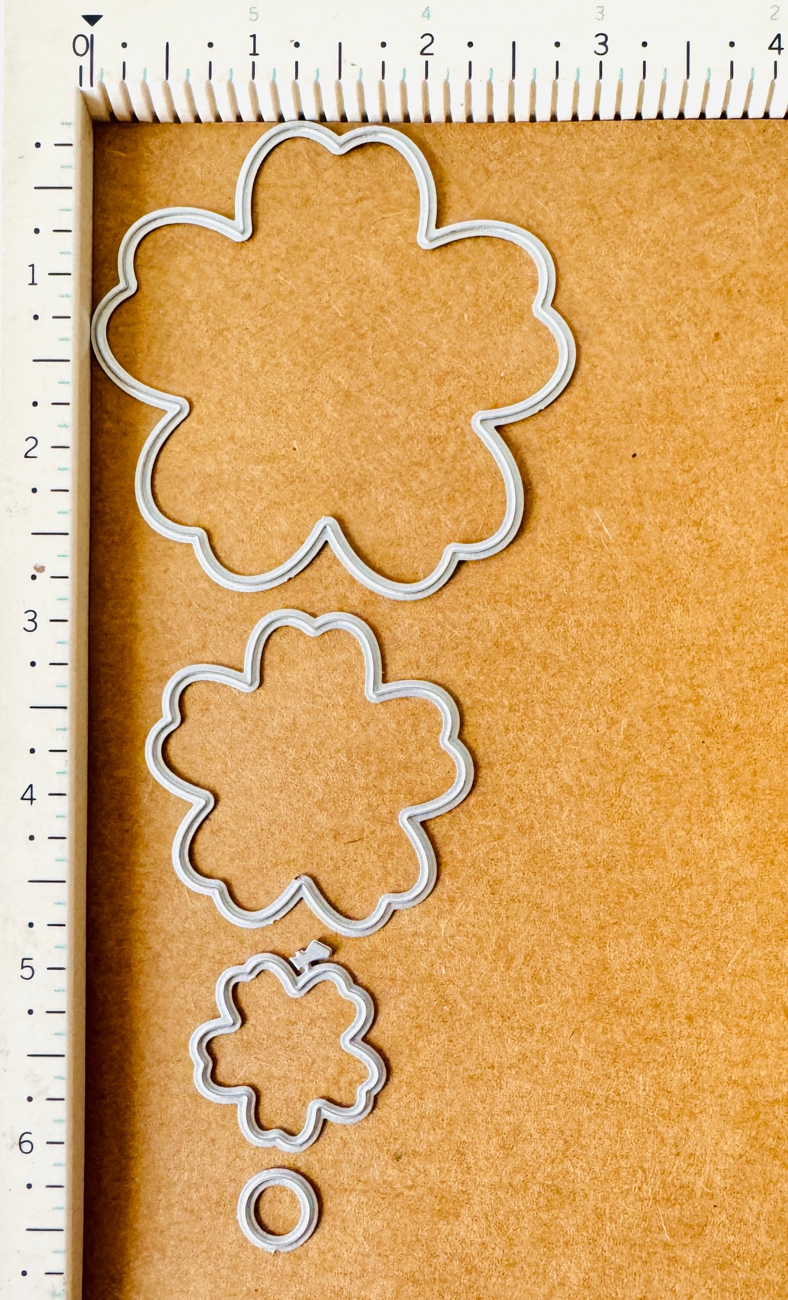 Flower Shape Cutter Set – 4 Sizes